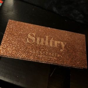 ABH Sultry Palette